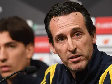 Unai Emery, en una conferencia de prensa con el Arsenal. Unai Emery, en una conferencia de prensa con el Arsenal.
