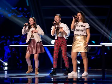 Claudia Saura, Marta Pérez y Ruslana Panchyshyna cantan ‘A natural woman’ en las Batallas de ‘La Voz Kids’ Claudia Saura, Marta Pérez y Ruslana Panchyshyna cantan ‘A natural woman’ en las Batallas de ‘La Voz Kids’