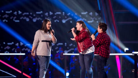 Paola Casas, Juan Manuel Segovia y Mar&iacute;a Calero cantan &rsquo;90 Minutos&rsquo; en las Batallas de &lsquo;La Voz Kids&rsquo;