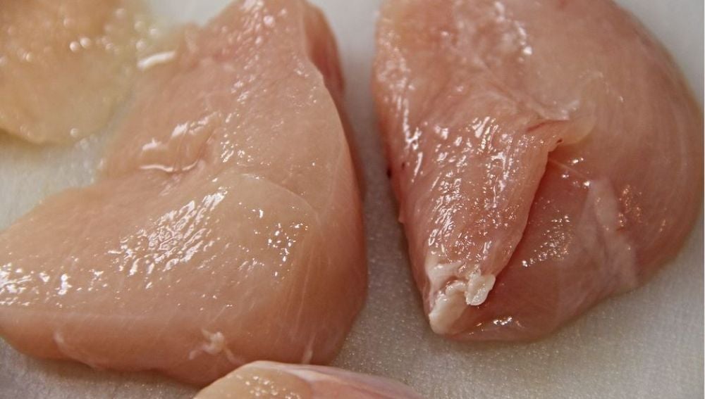 Que no te engañen: un pollo más naranja no significa que sea de mayor calidad