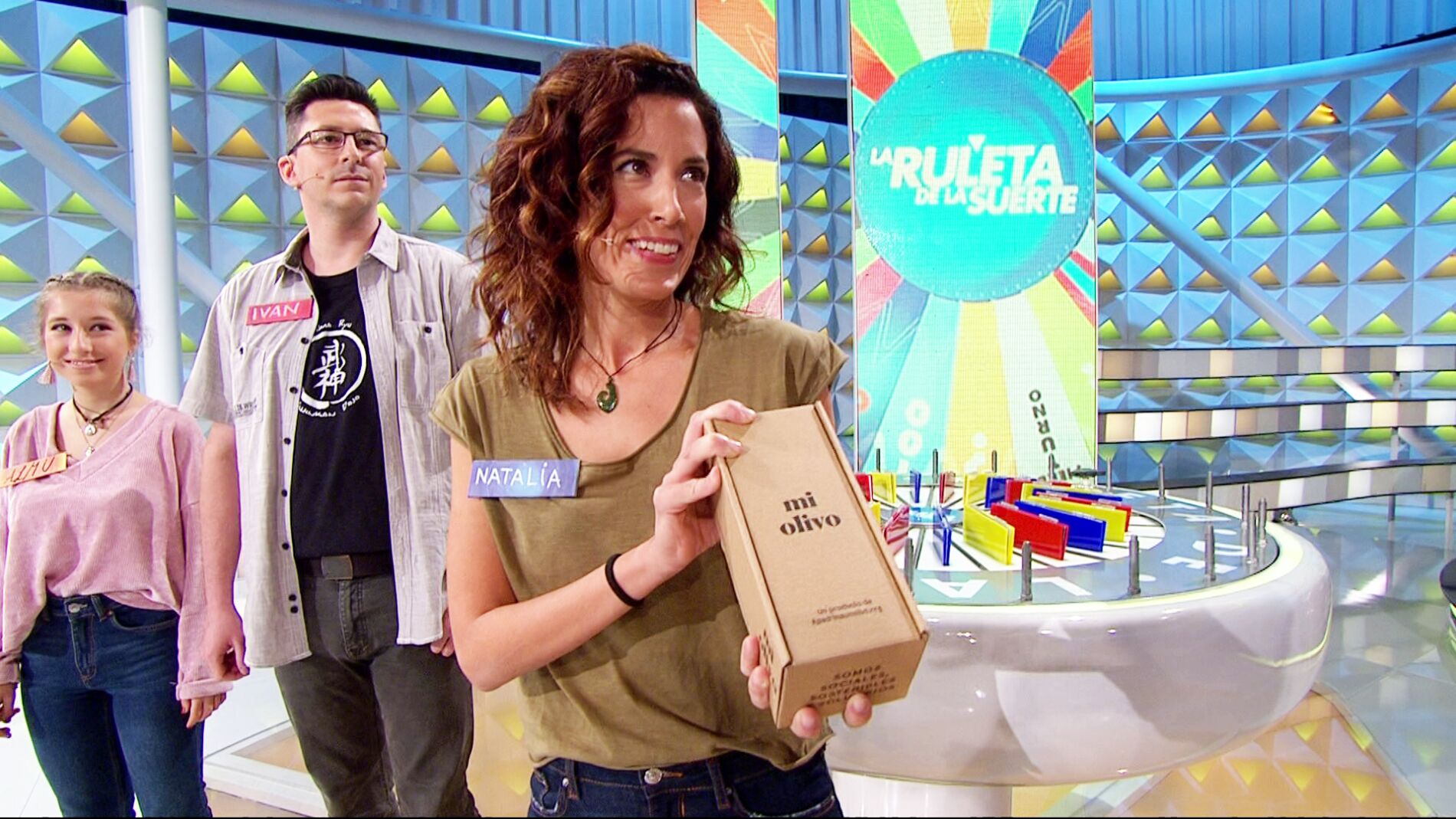 Apadrinar un olivo, la bonita iniciativa de una concursante de 'La ruleta de la suerte'