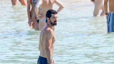 Miguel Ángel Muñoz confiesa lo que hace con sus abdominales para las fotos desde hace 15 años