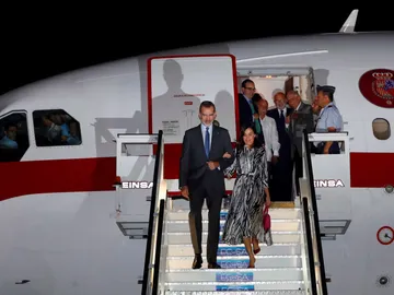Los Reyes de España llegan a Cuba Los Reyes de España llegan a Cuba