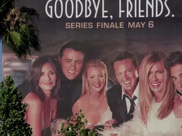 El equipo de "Friends" negocia una "reunión especial" por su 25 aniversario El equipo de "Friends" negocia una "reunión especial" por su 25 aniversario