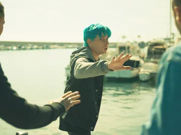 Jairo engaña a Andrea para ayudar a Hugo Jairo engaña a Andrea para ayudar a Hugo