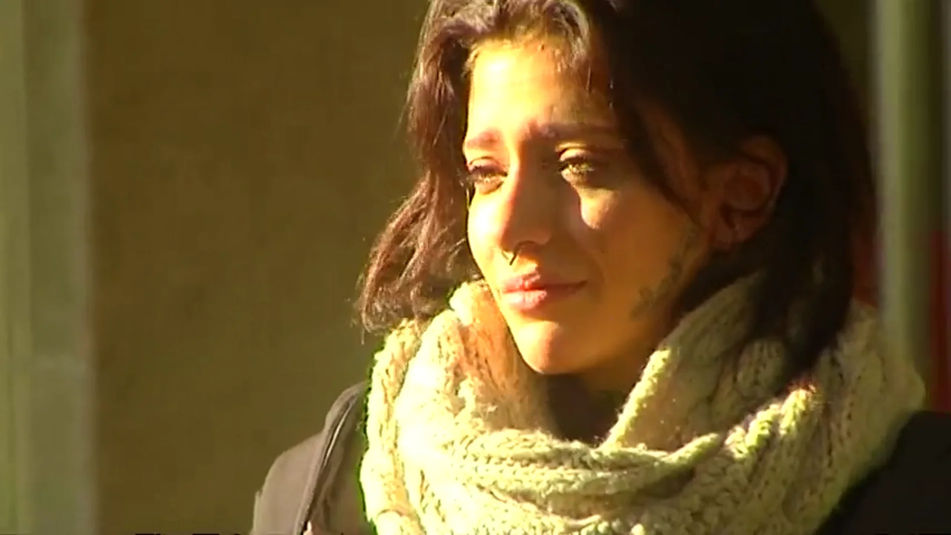 Valeria Quer abandona el juicio derrumbada y llorando: "Que mi madre no gane el protagonismo" Valeria Quer abandona el juicio derrumbada y llorando: "Que mi madre no gane el protagonismo"
