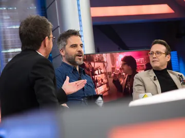 Ernesto Sevilla, sobre las divertidas historias sobre su padre en su nueva serie: "Todas las anécdotas son de verdad" Ernesto Sevilla, sobre las divertidas historias sobre su padre en su nueva serie: "Todas las anécdotas son de verdad"