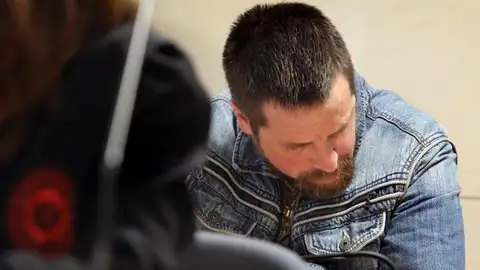 'El Chicle' y su confesión 39 horas después de ser detenido, o cómo la Guardia Civil logra su objetivo 'El Chicle' y su confesión 39 horas después de ser detenido, o cómo la Guardia Civil logra su objetivo