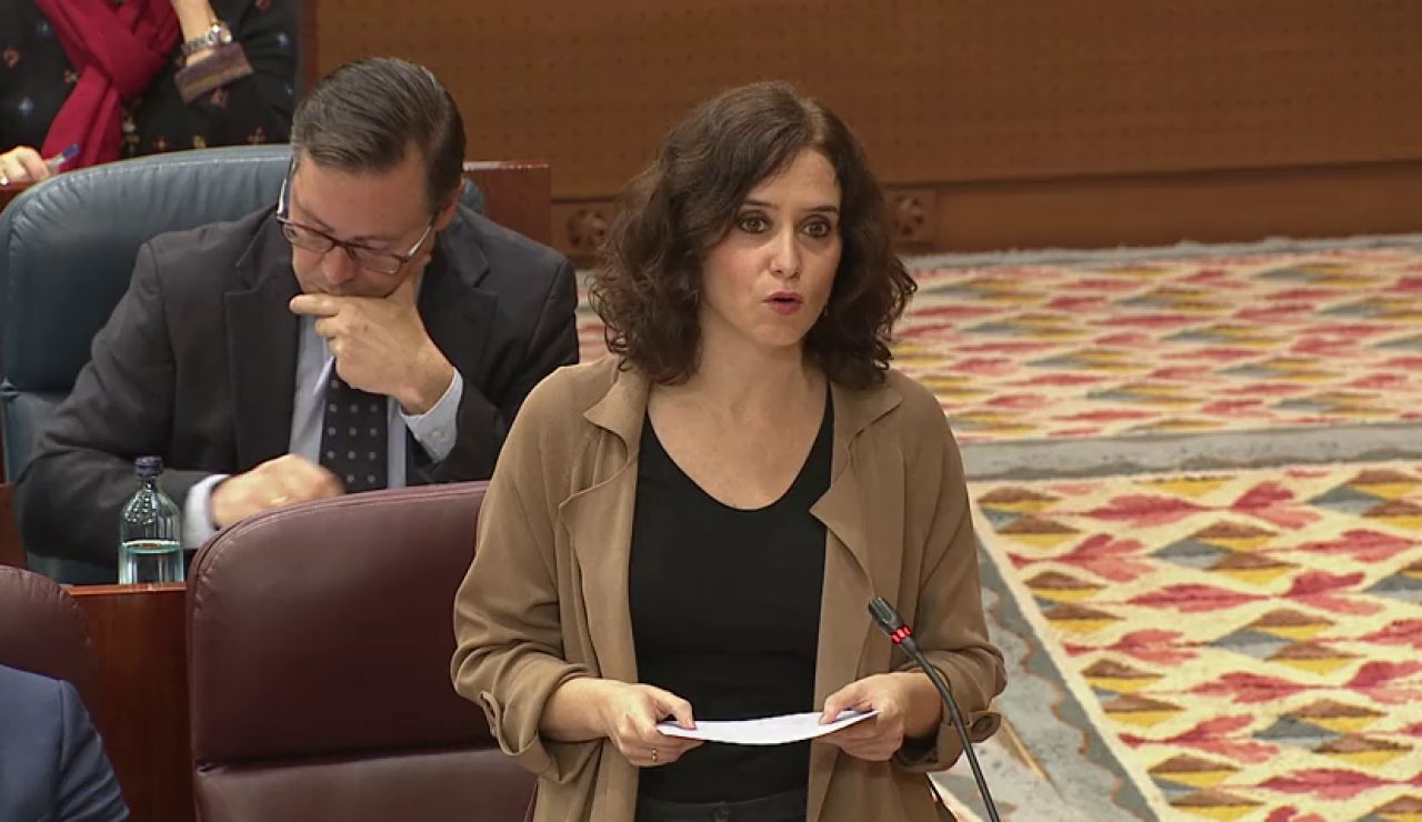Díaz Ayuso, presidenta de la Comunidad de Madrid: "Dios no me hizo perfecta, por eso no soy de Vox" Díaz Ayuso, presidenta de la Comunidad de Madrid: "Dios no me hizo perfecta, por eso no soy de Vox"