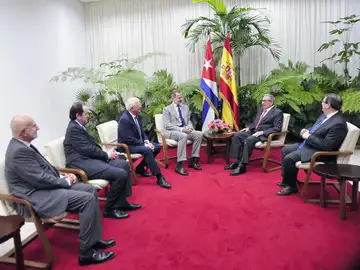 El Rey se reúne con Raúl Castro El Rey se reúne con Raúl Castro