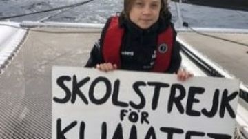 Greta Thunberg en el catamarán