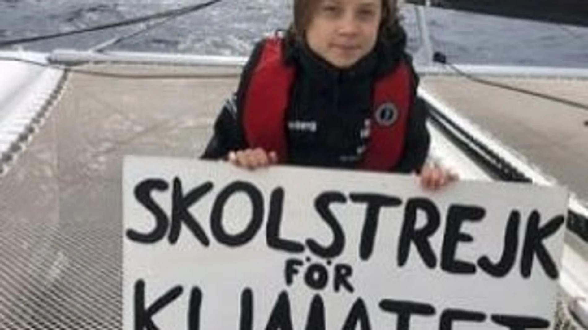 Greta Thunberg en el catamarán Greta Thunberg en el catamarán