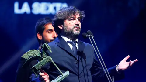Jordi Évole recibe el Premio Ondas nacional de televisión al mejor programa de actualidad Jordi Évole recibe el Premio Ondas nacional de televisión al mejor programa de actualidad