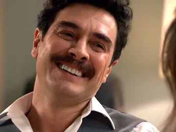 Armando se mofa de las intenciones de Irene Armando se mofa de las intenciones de Irene