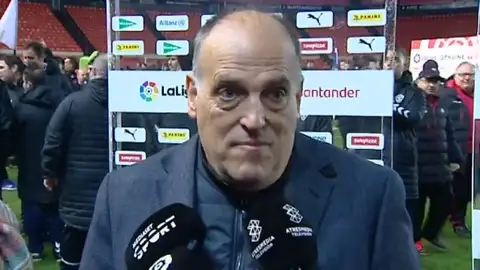 Tebas arremete contra la RFEF: En la Federación alguien toma pastillas para mentir" Tebas arremete contra la RFEF: En la Federación alguien toma pastillas para mentir"