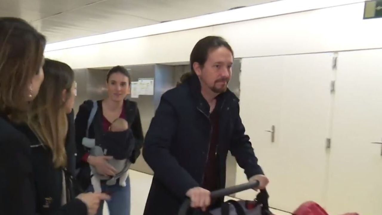Irene Montero y Pablo Iglesias van a la entrega del premio al médico de sus bebés prematuros - Antena 3 Noticias