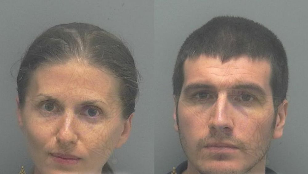 Sheila y Ryan O'Leary tras ser detenidos