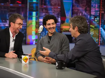 El baile peculiar de Ricardo Darín que han titulado como 'El palomo buscando comida' El baile peculiar de Ricardo Darín que han titulado como 'El palomo buscando comida'