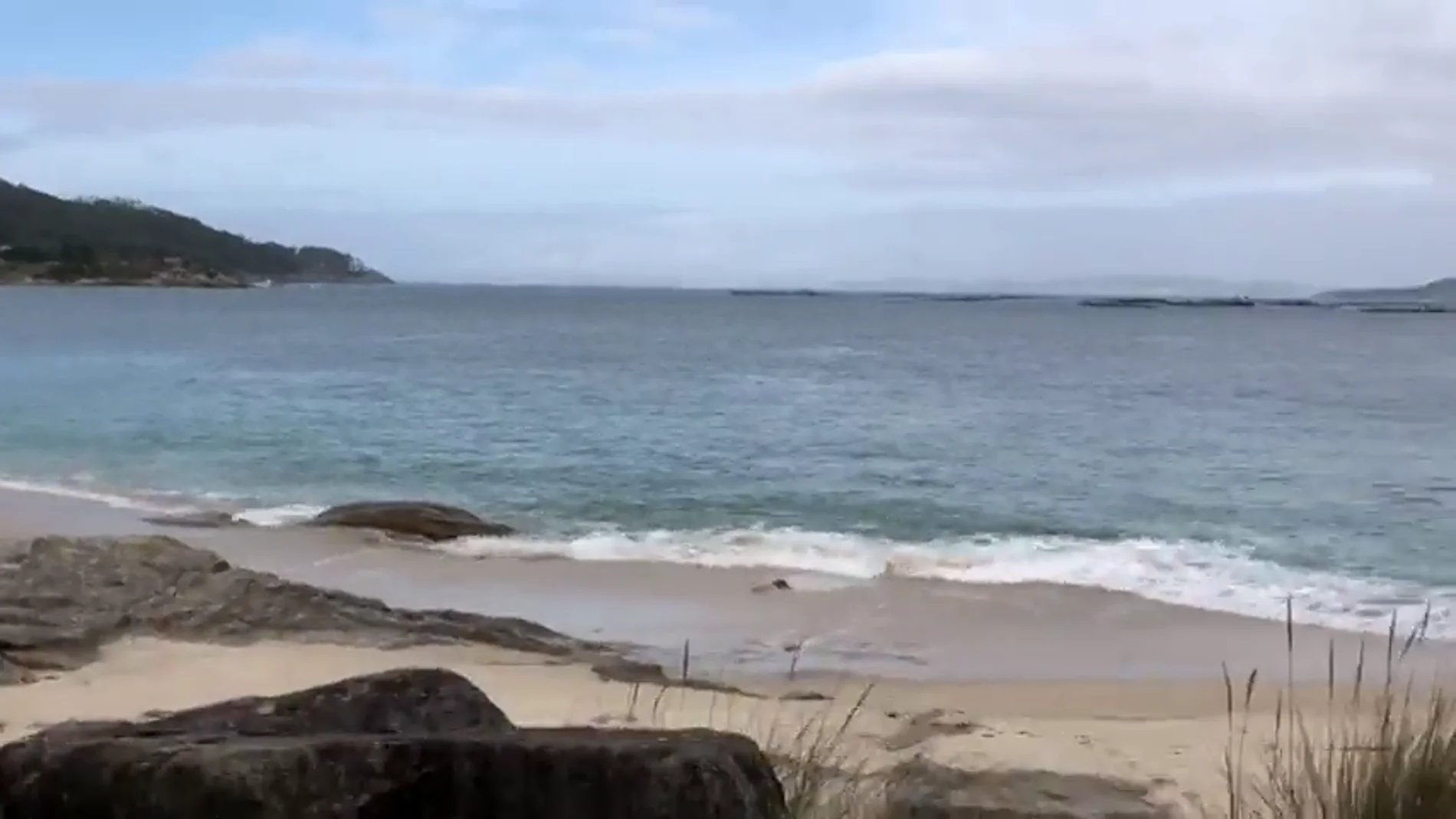Un buzo confirma que hay droga en el interior del narcosubmarino hundido en la costa de Pontevedra 