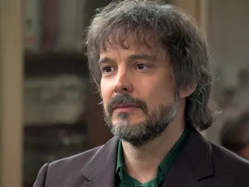Guillermo recibe desgarradoras noticias sobre el pasado de su hermana Guillermo recibe desgarradoras noticias sobre el pasado de su hermana