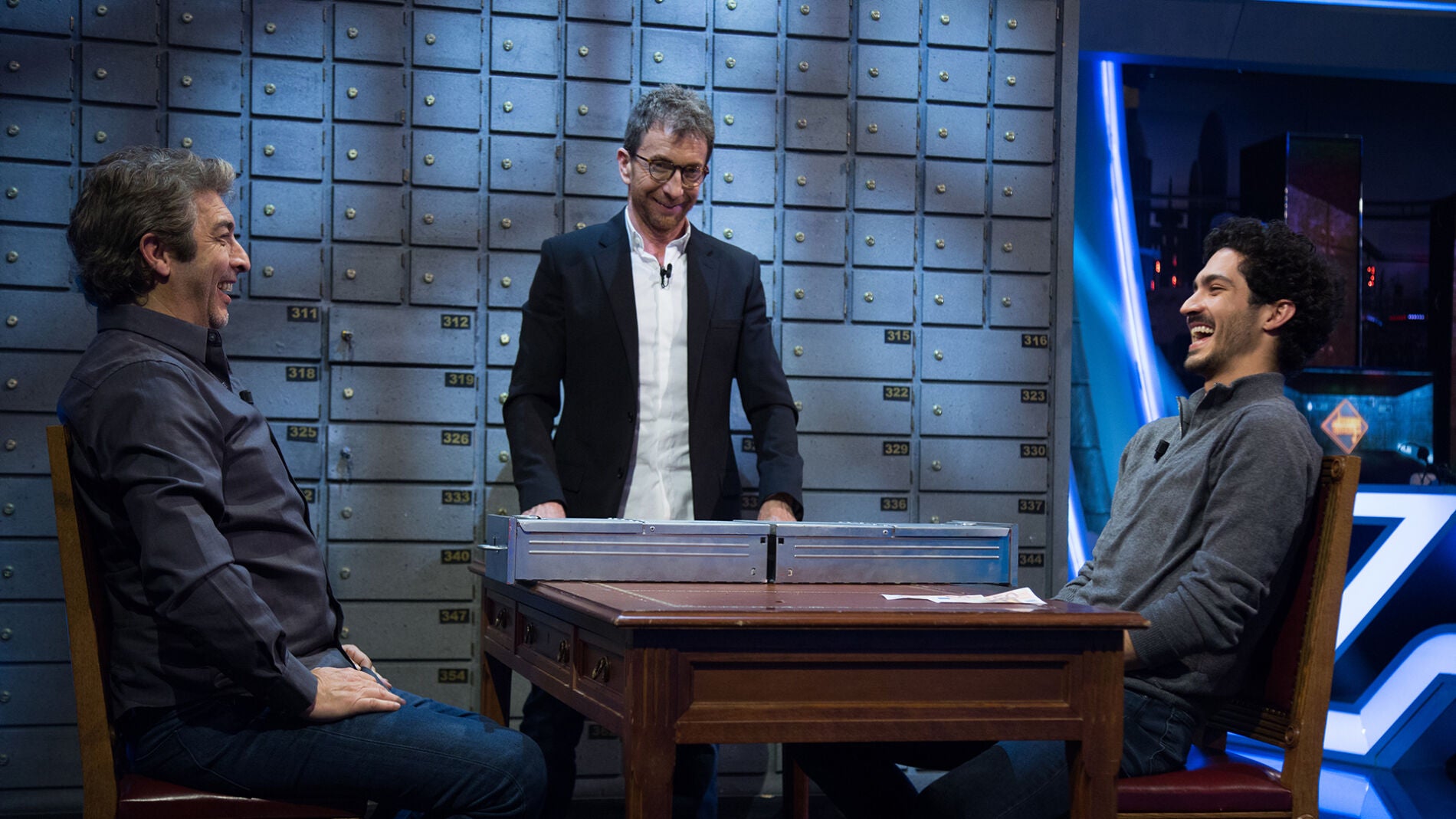 Chino Darín engaña a su padre para quedarse con todo el dinero en 'El Hormiguero 3.0'