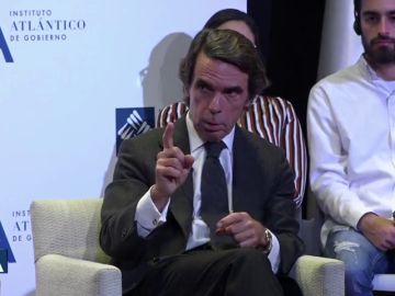 Aznar: "Estamos en situación de máximo riesgo"