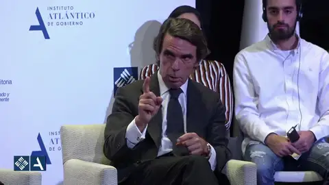 Aznar: "Estamos en situación de máximo riesgo" Aznar: "Estamos en situación de máximo riesgo"