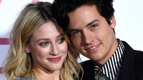 Lili Reinhart y Cole Sprouse