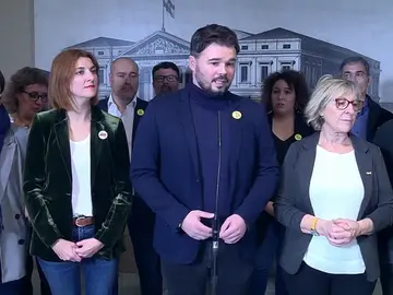 Gabriel Rufián: "Como Sánchez es un derrotado se le puede sentar" Gabriel Rufián: "Como Sánchez es un derrotado se le puede sentar"