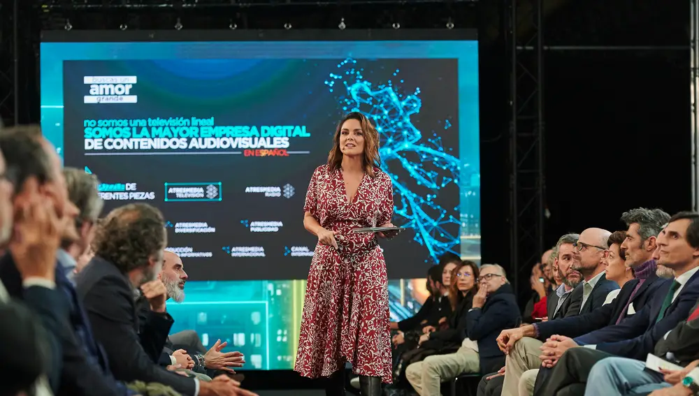 Mónica Carrillo también ha participado en el evento UPFRONT NEXTV 2019 Mónica Carrillo también ha participado en el evento UPFRONT NEXTV 2019