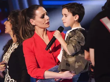 Daniel García enamora a Eva González tras cantar ‘El patio’ en italiano en ‘La Voz Kids’ Daniel García enamora a Eva González tras cantar ‘El patio’ en italiano en ‘La Voz Kids’