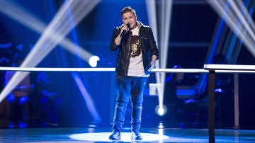 Chavito canta &lsquo;Cuando nadie me ve&rsquo; en los Asaltos de La Voz Kids&rsquo;