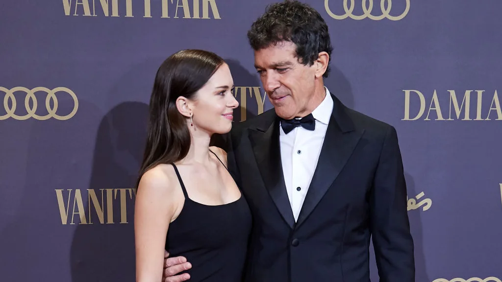 Stella del Carmen junto a su padre, Antonio Banderas Stella del Carmen junto a su padre, Antonio Banderas
