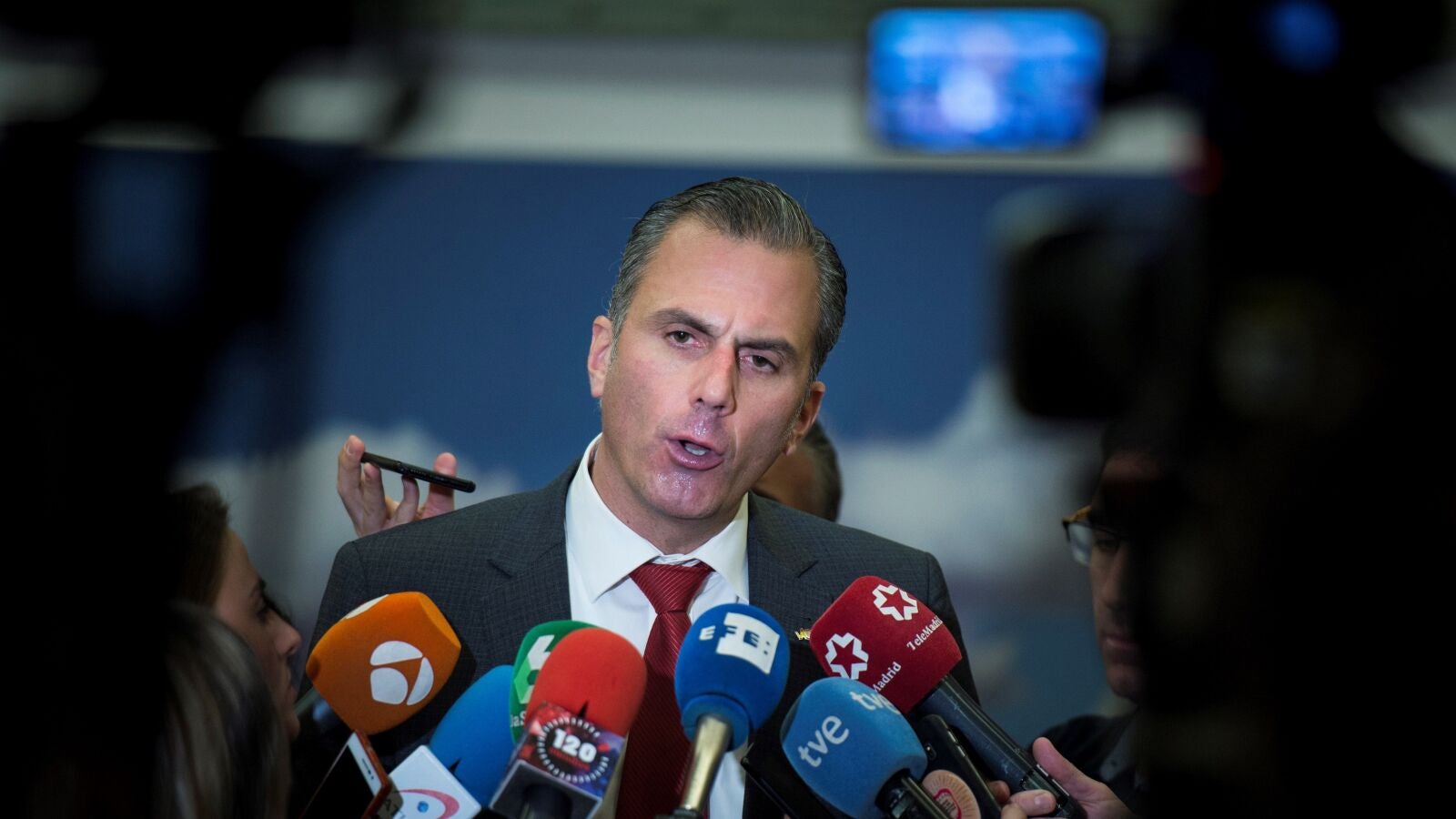 Ortega Smith es reprobado en Madrid gracias a Cs y con el PP en contra