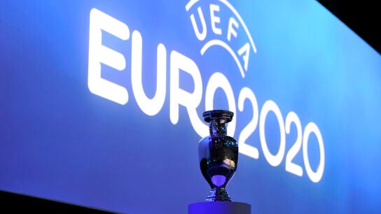 El trofeo de la Eurocopa 2020