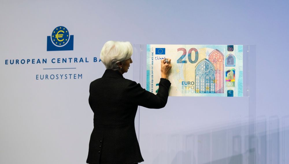 Los primeros euros firmados por Lagarde entrarán en circulación en la segunda mitad de 2020