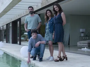 Desenredando El Nudo - Temporada 1 - Capítulo 2: La clave Desenredando El Nudo - Temporada 1 - Capítulo 2: La clave