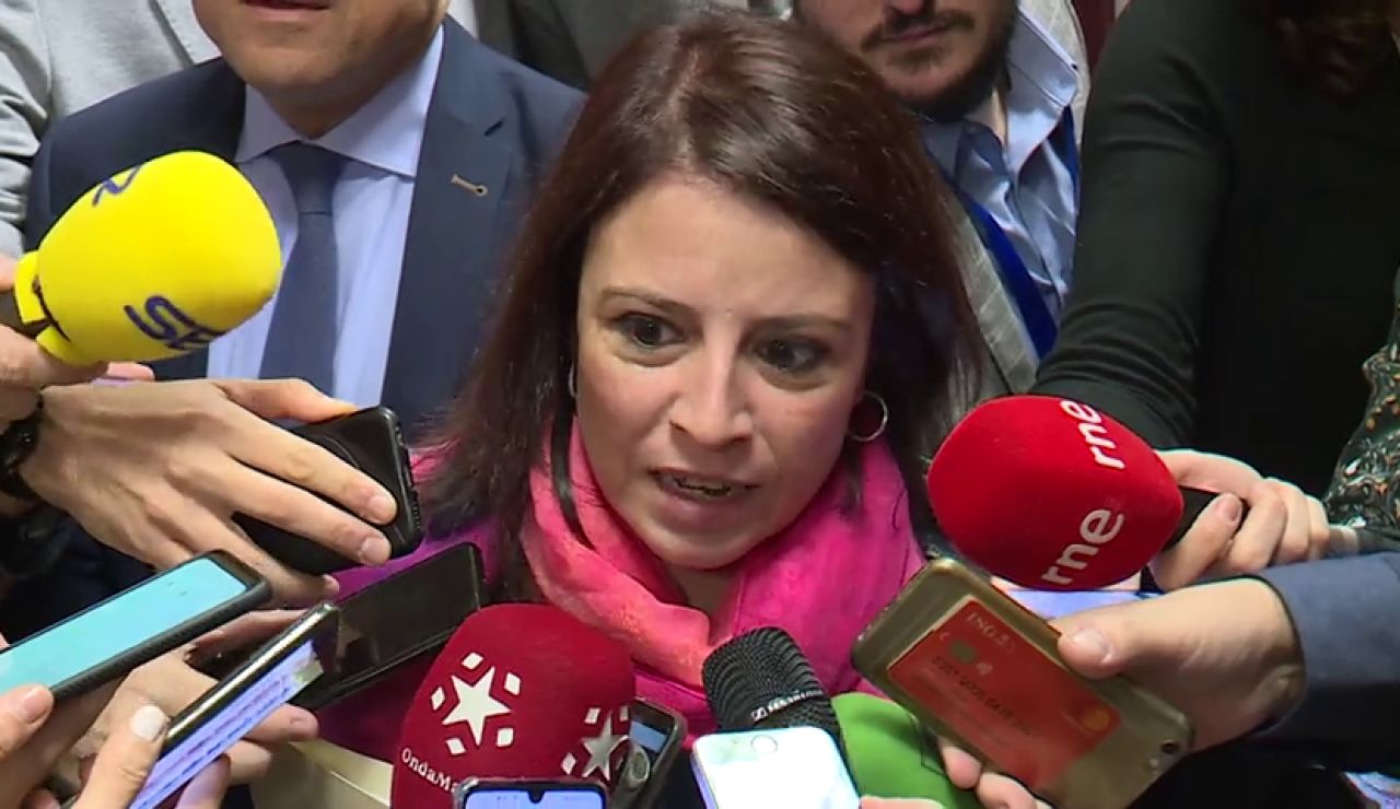 Los indepedentistas elevan la presión sobre un Pedro Sánchez desaparecido en plena negociación de Gobierno Los indepedentistas elevan la presión sobre un Pedro Sánchez desaparecido en plena negociación de Gobierno