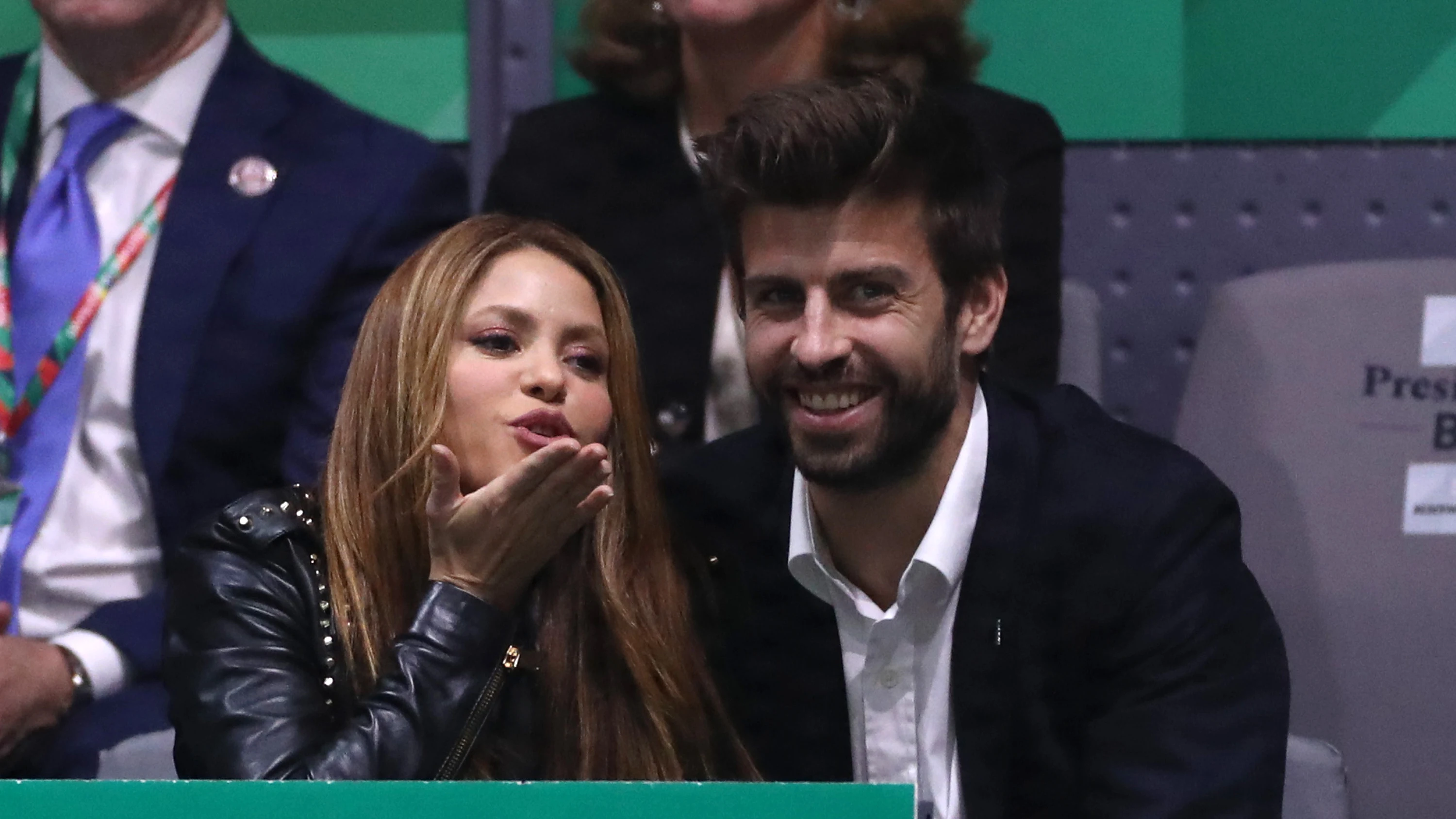Gerard Piqué y Shakira Gerard Piqué y Shakira