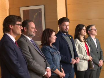 Comienza la reunión entre PSOE y ERC