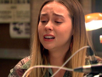 Luisita rompe en lágrimas tras leer la carta de Amelia