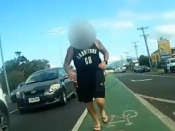 Salvaje agresión a un ciclista en Australia