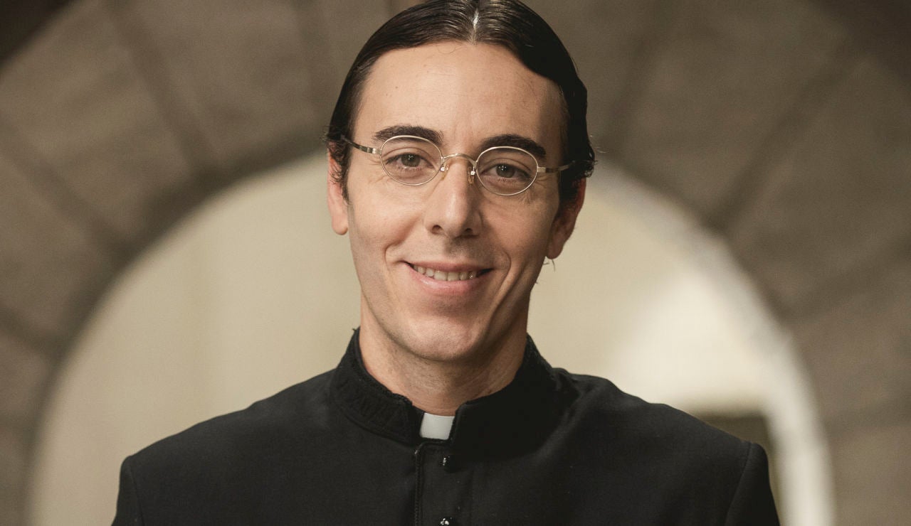 Andrés Suárez es Don Filiberto en 'El secreto de Puente Viejo' Andrés Suárez es Don Filiberto en 'El secreto de Puente Viejo'