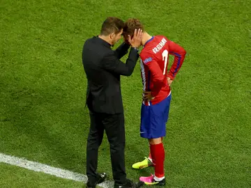 Simeone y Griezmann, durante un partido del Atlético Simeone y Griezmann, durante un partido del Atlético