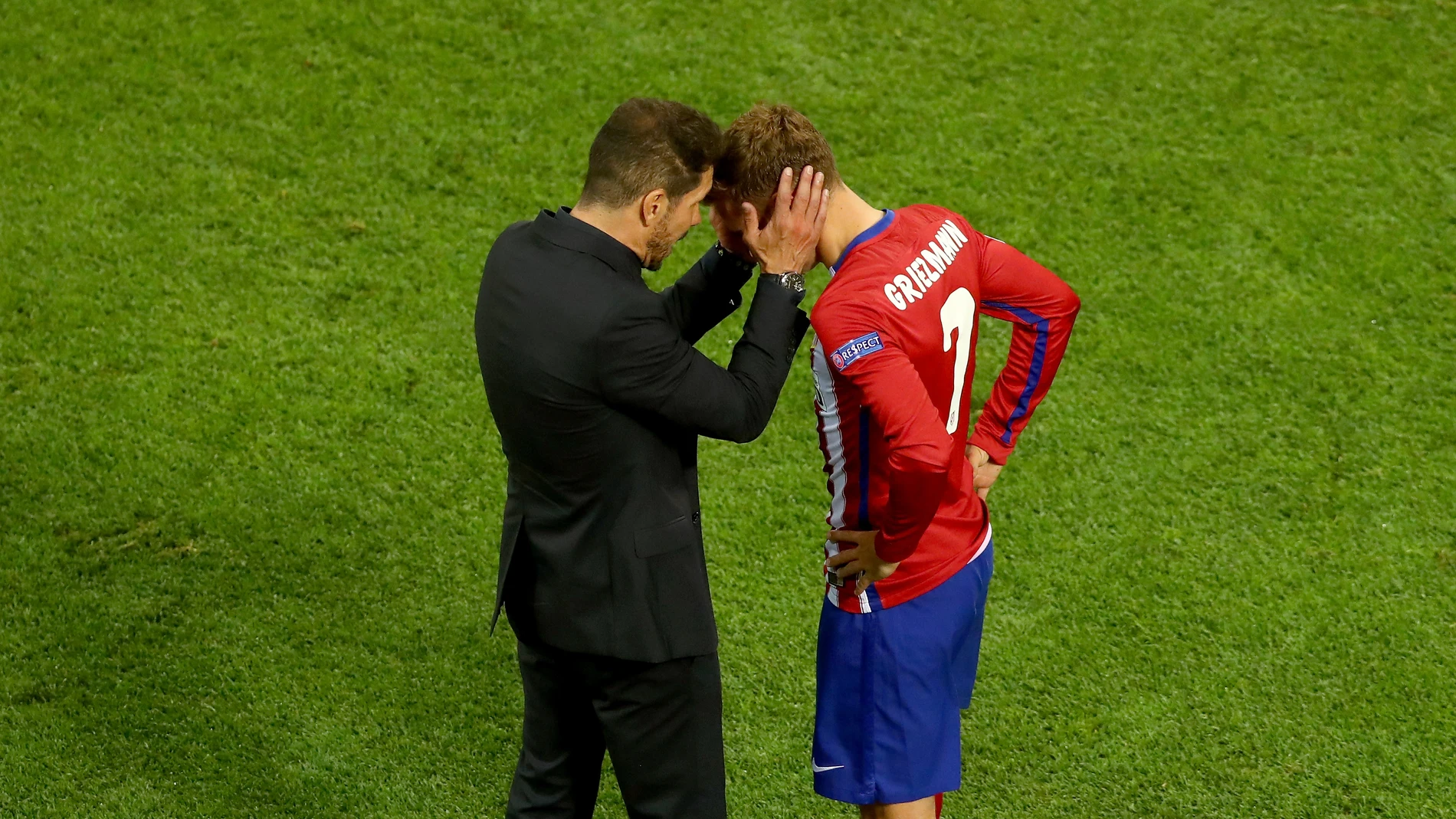 Simeone y Griezmann, durante un partido del Atlético Simeone y Griezmann, durante un partido del Atlético