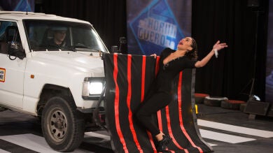 Cristina Pedroche sufre un atropello en 'El Hormiguero 3.0'