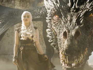 Emilia Clarke como Daenerys Targaryen en 'Juego de Tronos' Emilia Clarke como Daenerys Targaryen en 'Juego de Tronos'