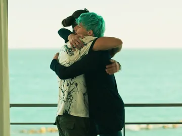 Andrea le hace una proposición a Jairo difícil de rechazar Andrea le hace una proposición a Jairo difícil de rechazar