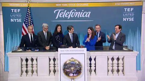 Álvarez-Pallete inaugura el inicio de la jornada bursátil en la Bolsa de Nueva York Álvarez-Pallete inaugura el inicio de la jornada bursátil en la Bolsa de Nueva York