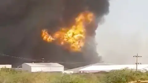 Más de 20 muertos en una explosión en Sudán Más de 20 muertos en una explosión en Sudán